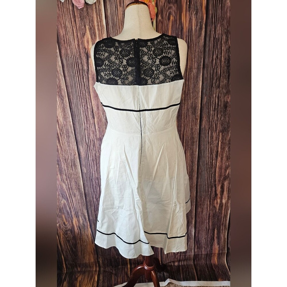 New Lace Top Fit and Flare Dress Plus Size 3XL - Picture 5 of 8